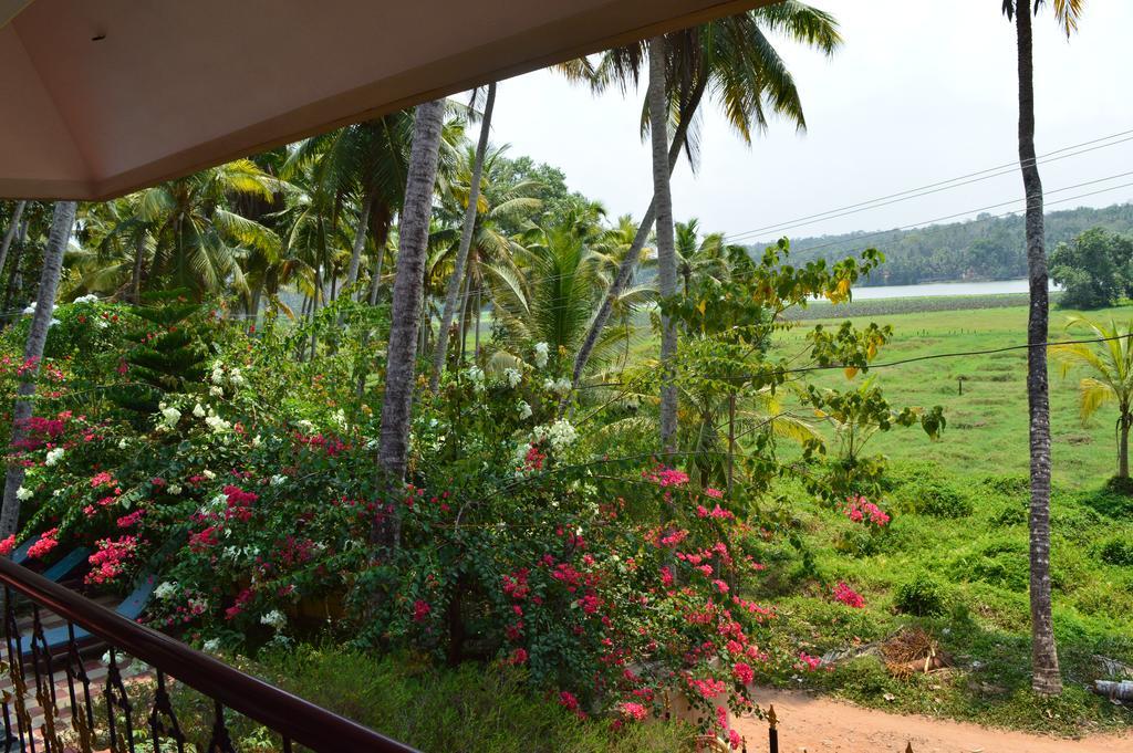 Ganesh Ayurveda Holiday Home Apartment Kovalam Eksteriør bilde
